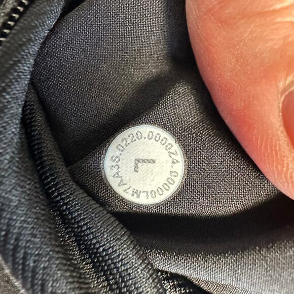 lululemon athletica Jet Black Men's Athletic Shorts - Picture 4 of 8